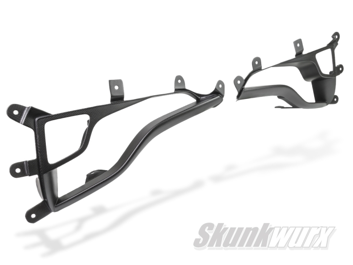 Ferrari 458 Carbon Fibre Rear Air Intake/Fog Light Trim Set (Matte)